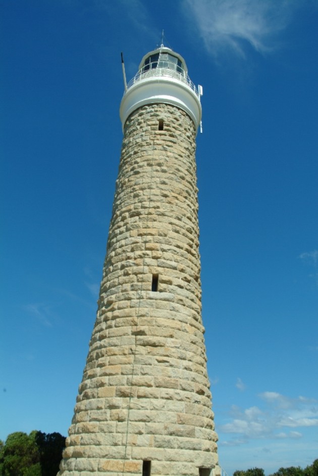 Record number of entries for Bay of Fires comp Great Walks
